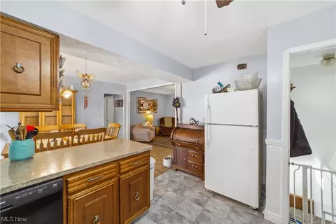 6034 Michael Dr, Brook Park, OH 44142 photo 20