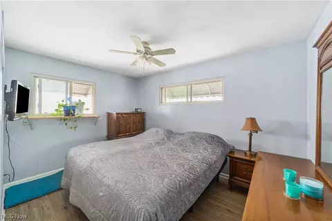 6034 Michael Dr, Brook Park, OH 44142 photo 13