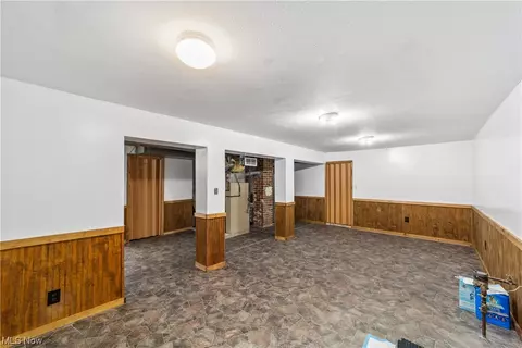 6034 Michael Dr, Brook Park, OH 44142 photo 21