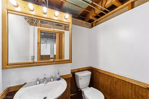6034 Michael Dr, Brook Park, OH 44142 photo 25