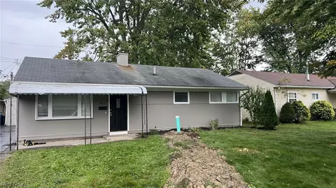 4213 Talbot Ln, Lorain, OH 44055