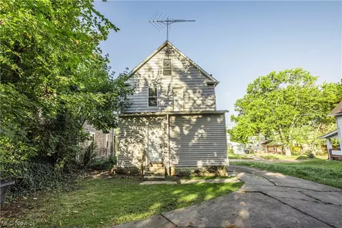 855 Sumner St, Akron, OH 44311 photo 31