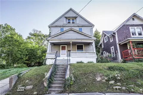 855 Sumner St, Akron, OH 44311