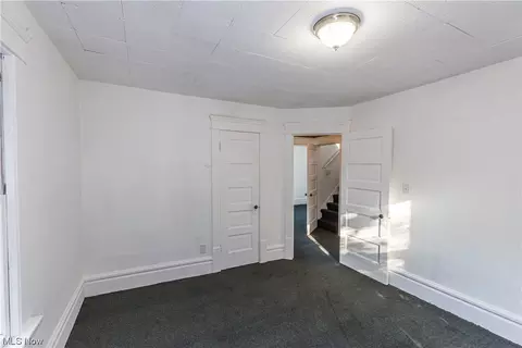 855 Sumner St, Akron, OH 44311 photo 18