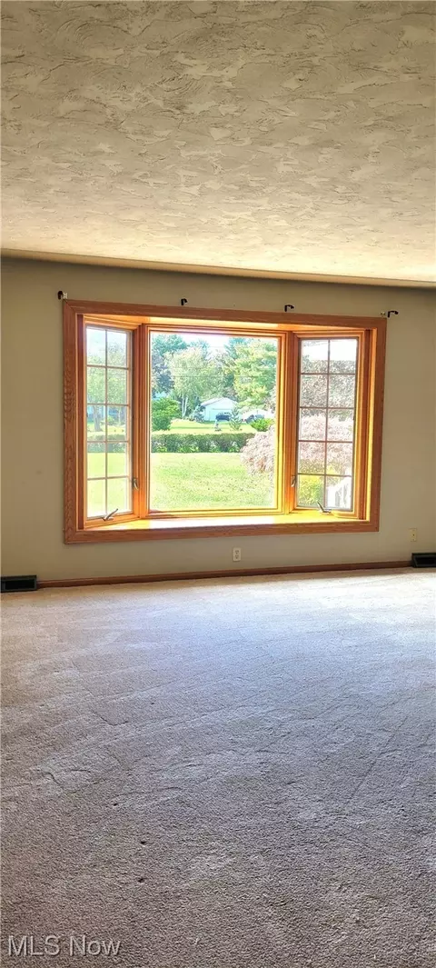 6015 Ford Rd, Elyria, OH 44035 photo 5
