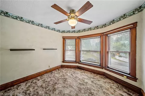405 Harbor St, Conneaut, OH 44030 photo 19