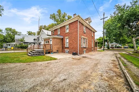 405 Harbor St, Conneaut, OH 44030 photo 34
