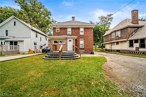 405 Harbor St, Conneaut, OH 44030 photo 35