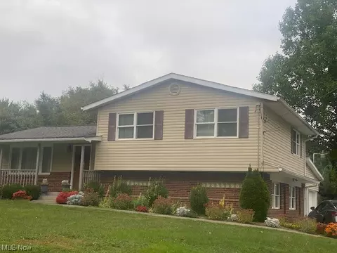 13142 Mogadore Ave NW, Uniontown, OH 44685
