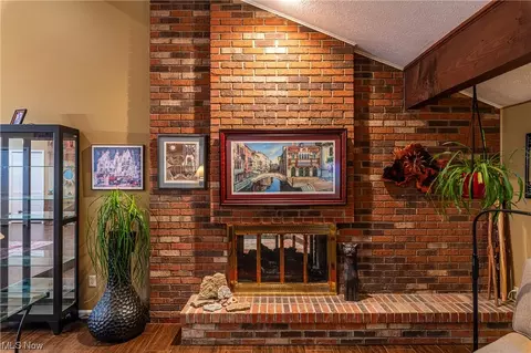451 Honeysuckle Path, Aurora, OH 44202 photo 10