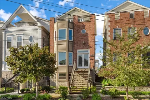 2158 W 5th St, Cleveland, OH 44113