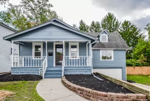 2266 Windemere Ave, Akron, OH 44312