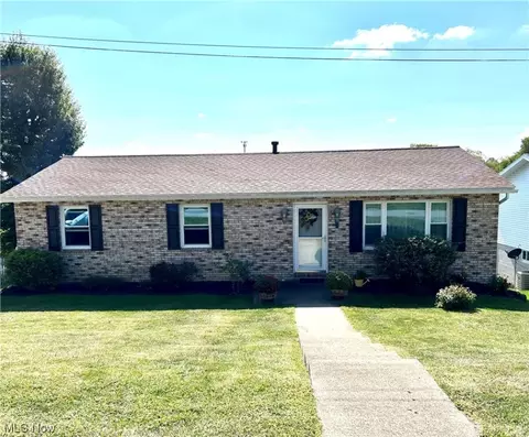 119 Hanson Dr, Saint Clairsville, OH 43950