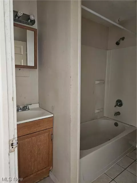 3939 4th St, Struthers, OH 44471 photo 11