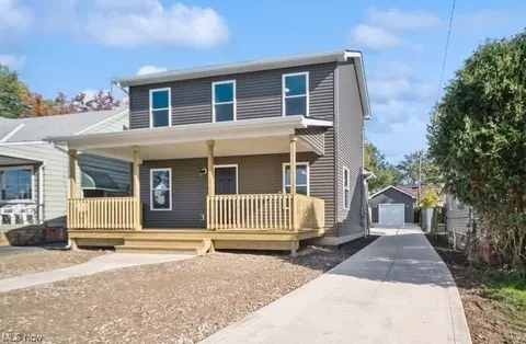 5165 Clement Ave, Maple Heights, OH 44137