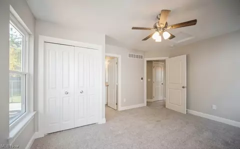 5165 Clement Ave, Maple Heights, OH 44137 photo 10