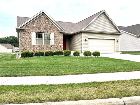 1051 Park Pl, Niles, OH 44446