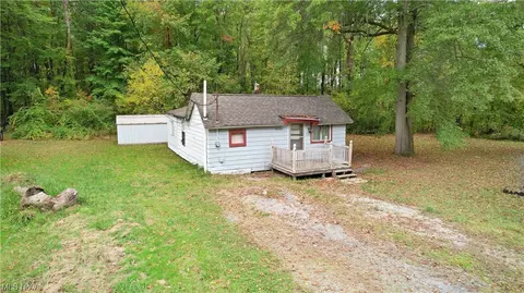 4885 Muzzy Rd, Ravenna, OH 44266