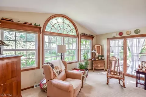 1131 Diamond St NE, Canton, OH 44721 photo 15