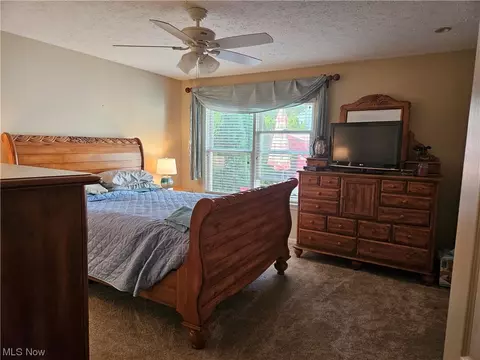 121 Bears Paw, Elyria, OH 44035 photo 5