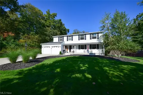 855 Smokerise Dr, Medina, OH 44256
