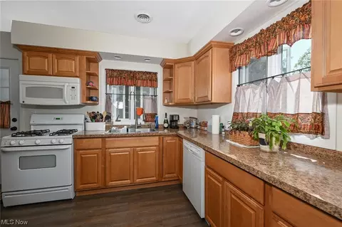 110 Baker Ave, Lodi, OH 44254 photo 14