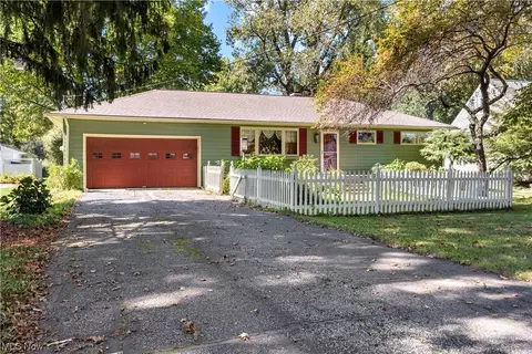 6016 Avon Belden Rd, North Ridgeville, OH 44039