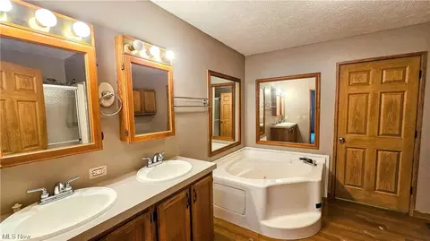 488 Rocky Point Rd, Fleming, OH 45729 photo 26