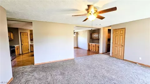 488 Rocky Point Rd, Fleming, OH 45729 photo 10