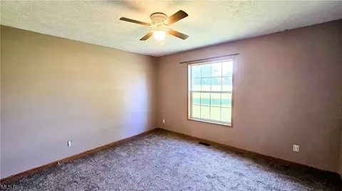 488 Rocky Point Rd, Fleming, OH 45729 photo 19