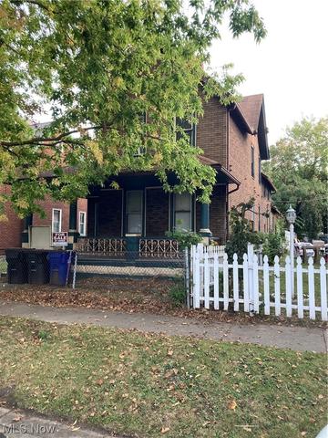 1911 Corning Ave, Cleveland, OH 44109