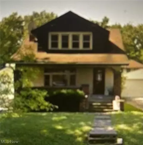 3374 W 130th St, Cleveland, OH 44111