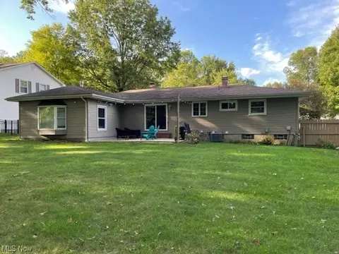 1433 Turnberry Dr, Boardman, OH 44512 photo 2