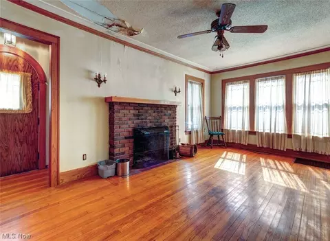 7470 Murray Ave, Mentor, OH 44060 photo 3