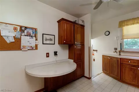 7470 Murray Ave, Mentor, OH 44060 photo 11