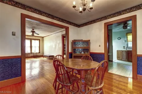 7470 Murray Ave, Mentor, OH 44060 photo 9