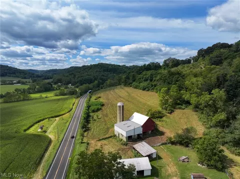 12685 Us 62, Killbuck, OH 44637