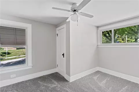 1111 Riverside Dr, Akron, OH 44310 photo 20