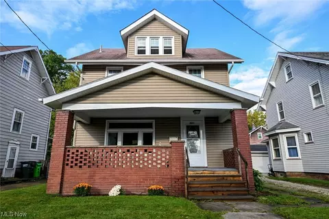821 Wright Ave, Alliance, OH 44601