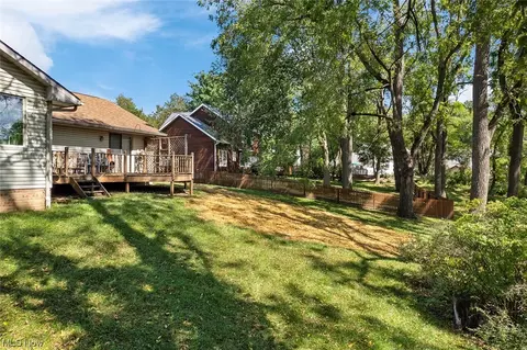 5160 Shoreview Cir NW, Canton, OH 44708 photo 3