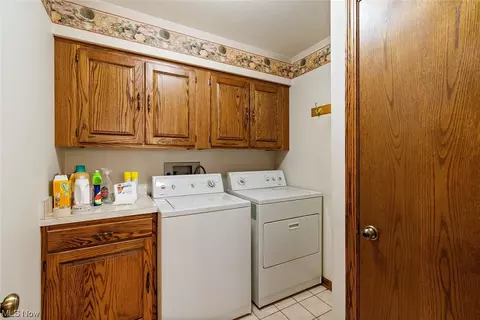 5160 Shoreview Cir NW, Canton, OH 44708 photo 16