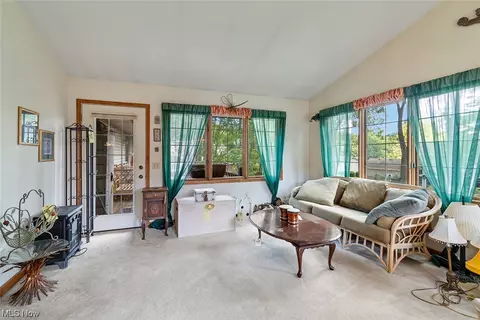 5160 Shoreview Cir NW, Canton, OH 44708 photo 12
