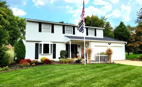15706 Sassafras Dr, Strongsville, OH 44136