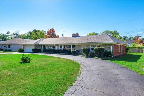 1721 W 11th St, Lorain, OH 44052