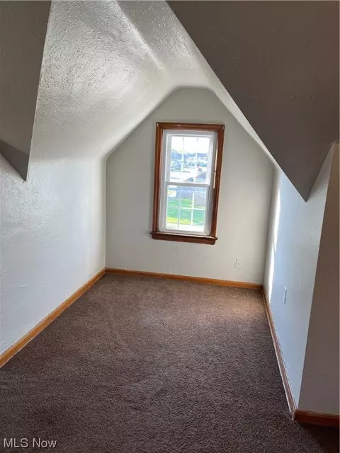 7902 Essen Ave, Parma, OH 44129 photo 22
