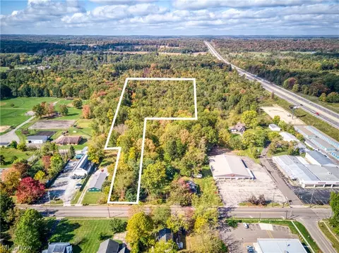 Main, Windham, OH 44288