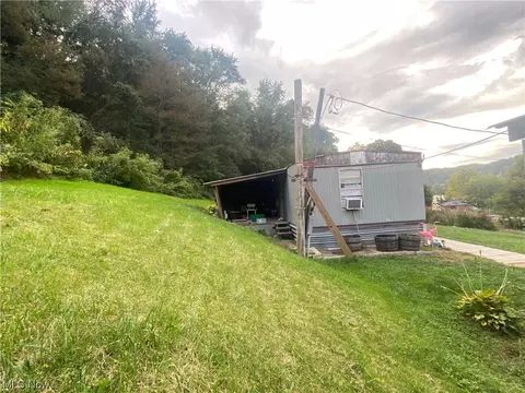 2015 Stone Shannon Rd, Wheeling, WV 26003 photo 16