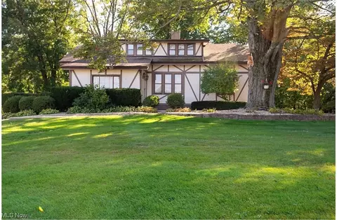 3191 W Western Reserve Rd, Canfield, OH 44406