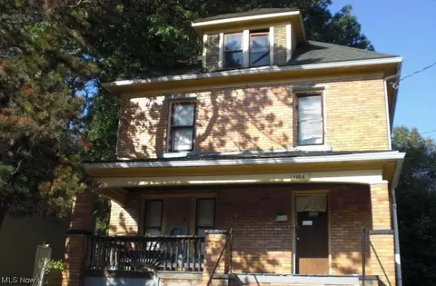 1104 Grant St, Akron, OH 44301