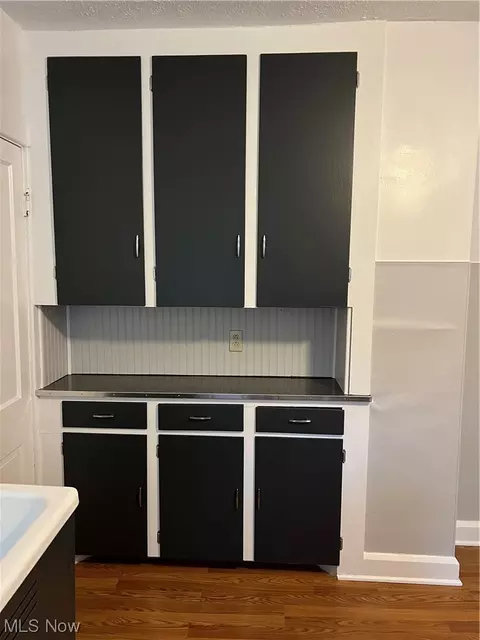 1418 W 10th St, Ashtabula, OH 44004 photo 7